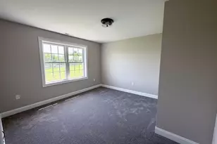 555 Neck Rd, Lancaster, MA 01523 - Photo 12