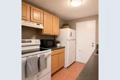8 Village Rock Ln #3, Natick, MA 01760 - Photo 4