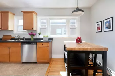 5 Benton Rd #2, Medford, MA 02155 - Photo 6