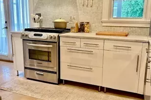 47 Rosemont St, Boston, MA 02122 - Photo 4