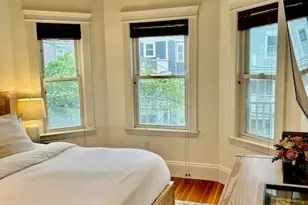 47 Rosemont St, Boston, MA 02122 - Photo 18