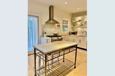 47 Rosemont St #2, Boston, MA 02122 - Photo 2