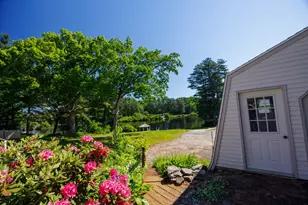 57 Shore Rd, North Brookfield, MA 01535 - Photo 10