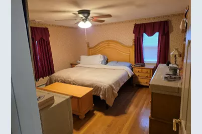 160 Brooks St, Medford, MA 02155 - Photo 18