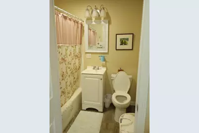 68 Grove #A, Clinton, MA 01510 - Photo 8