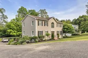 30 Johnson St, Peabody, MA 01960 - Photo 2