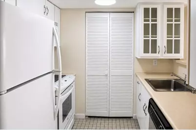20 Webster Street #211, Brookline, MA 02446 - Photo 4