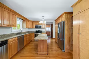 16 Laurent Rd, Salem, MA 01970 - Photo 10