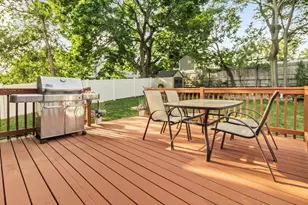 139 Suffolk Ave, Revere, MA 02151 - Photo 14