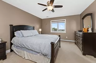 139 Suffolk Ave, Revere, MA 02151 - Photo 24