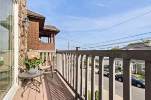 139 Suffolk Ave, Revere, MA 02151 - Photo 18