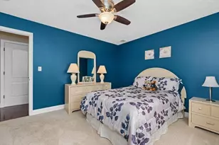139 Suffolk Ave, Revere, MA 02151 - Photo 28