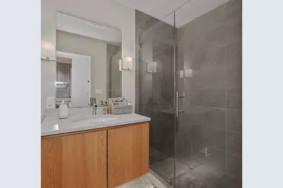 70 Clarendon St #1, Boston, MA 02116 - Photo 8