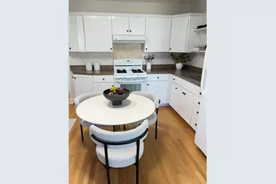 97 Winthrop Shore Dr #1R, Winthrop, MA 02152 - Photo 2