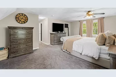 10 Seneca Ln, Wilmington, MA 01887 - Photo 32
