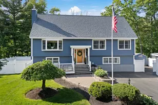 10 Seneca Ln, Wilmington, MA 01887 - Photo 2