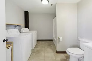 101 Cabot St, Holyoke, MA 01040 - Photo 20