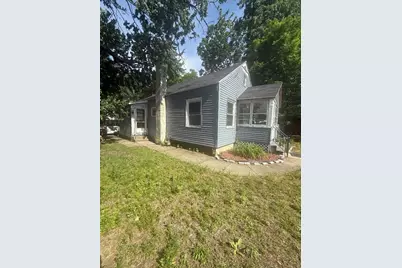 1481 Carew St, Springfield, MA 01104 - Photo 2