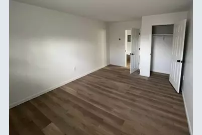 31 Vine St #22, Weymouth, MA 02188 - Photo 6