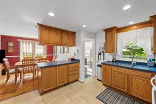 16 Mars Dr, Shrewsbury, MA 01545 - Photo 14