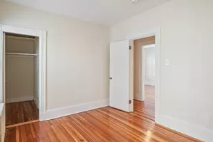 32 Robinson St, Boston, MA 02122 - Photo 14