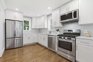 18 Sylvester Rd, Boston, MA 02122 - Photo 2