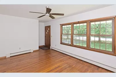 114 Plain St, Hopedale, MA 01747 - Photo 2