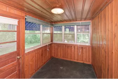 114 Plain St, Hopedale, MA 01747 - Photo 10