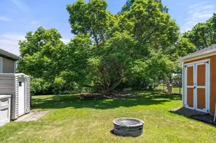 143 Spencer St, Fall River, MA 02721 - Photo 32