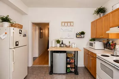 10 Davis Ave #C, Brookline, MA 02445 - Photo 8
