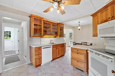 32 Spruce Street, Westfield, MA 01085 - Photo 14