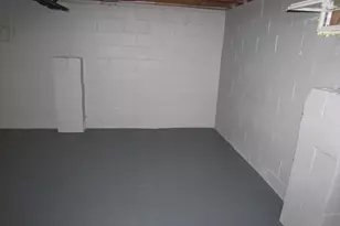 20 Fallston St, Springfield, MA 01119 - Photo 40