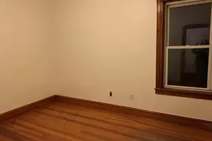 44 Crawford St, Fall River, MA 02724 - Photo 4