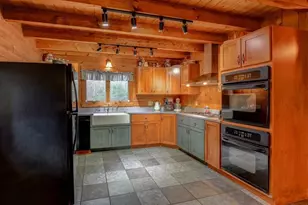 23 Dana Rd, Petersham, MA 01366 - Photo 4