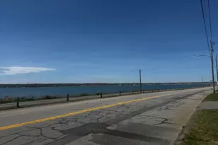 672 W Rodney French Blvd, New Bedford, MA 02744 - Photo 36