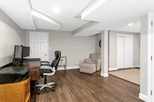 713 Washington St (& Domenica Wy), Franklin, MA 02038 - Photo 34