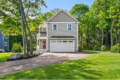 5 Ciaramitaro Ct, Gloucester, MA 01930 - Photo 2
