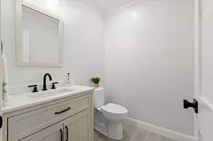 5 Ciaramitaro Ct, Gloucester, MA 01930 - Photo 18