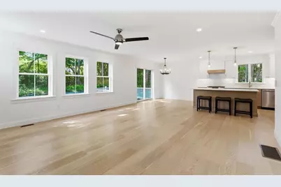 5 Ciaramitaro Ct, Gloucester, MA 01930 - Photo 4