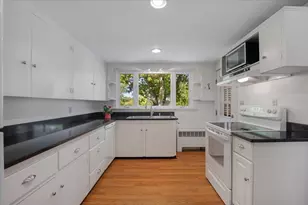 112 Fisk St, Dennis, MA 02670 - Photo 10