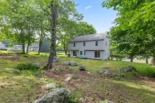 15 Mars Dr, Shrewsbury, MA 01545 - Photo 4