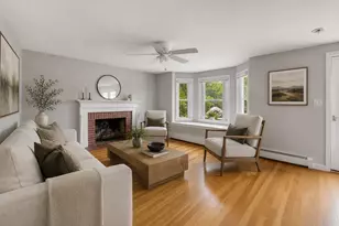15 Mars Dr, Shrewsbury, MA 01545 - Photo 2