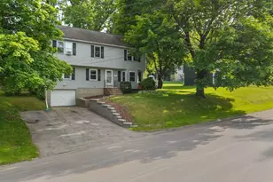 15 Mars Dr, Shrewsbury, MA 01545 - Photo 8