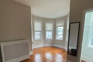 241 Maverick St, Boston, MA 02128 - Photo 2