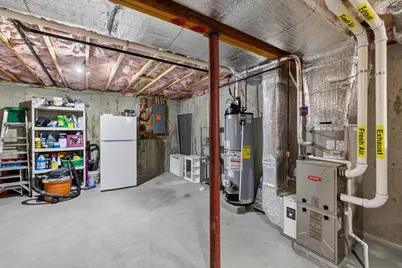 357 County St, Fall River, MA 02723 - Photo 22