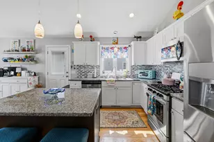 357 County St, Fall River, MA 02723 - Photo 8