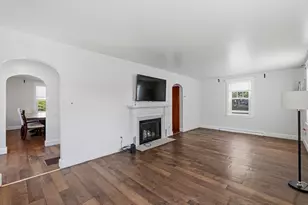 322 Harwich St, New Bedford, MA 02745 - Photo 4