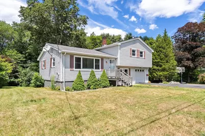 17 Crossman St, Taunton, MA 02780 - Photo 2