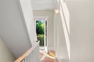 138 Lothrop St, Beverly, MA 01915 - Photo 26