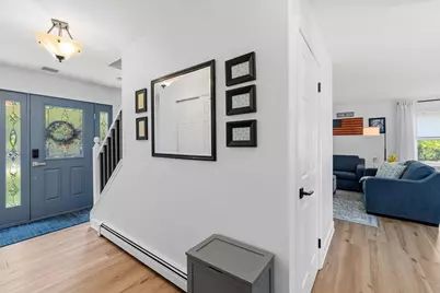 92 Everett St, Somerset, MA 02726 - Photo 8